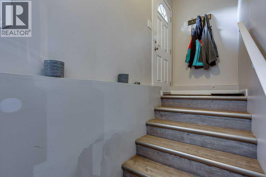 99 Iverson Close, Red Deer