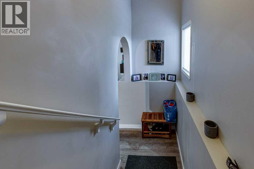 99 Iverson Close, Red Deer