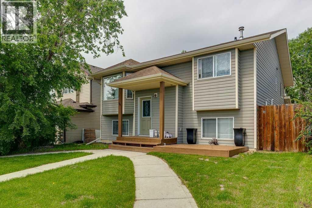 99 Iverson Close, Red Deer