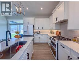 Kitchen - 1707 Mucci, Kingsville, ON N0P2G0 Photo 12