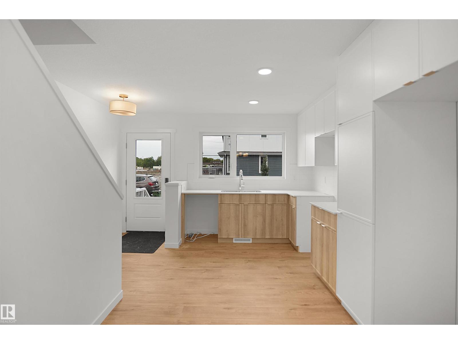 #92 1430 Aster WY NW - 7