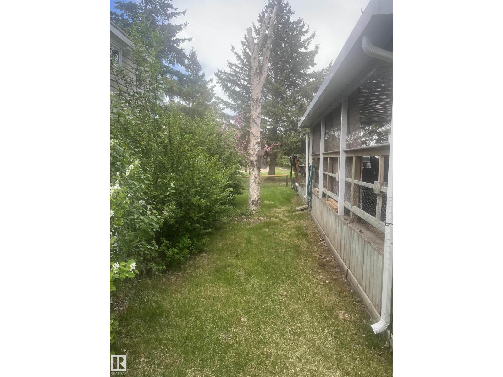 1030 35468 Range Road 30 — photo 22