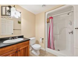 24 Edison, Riverview, NB E1B0A6 Photo 38