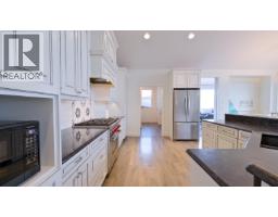 2pc Bathroom - 7345 Pointe Sage Drive, Coldstream, BC V1B4A5 Photo 14