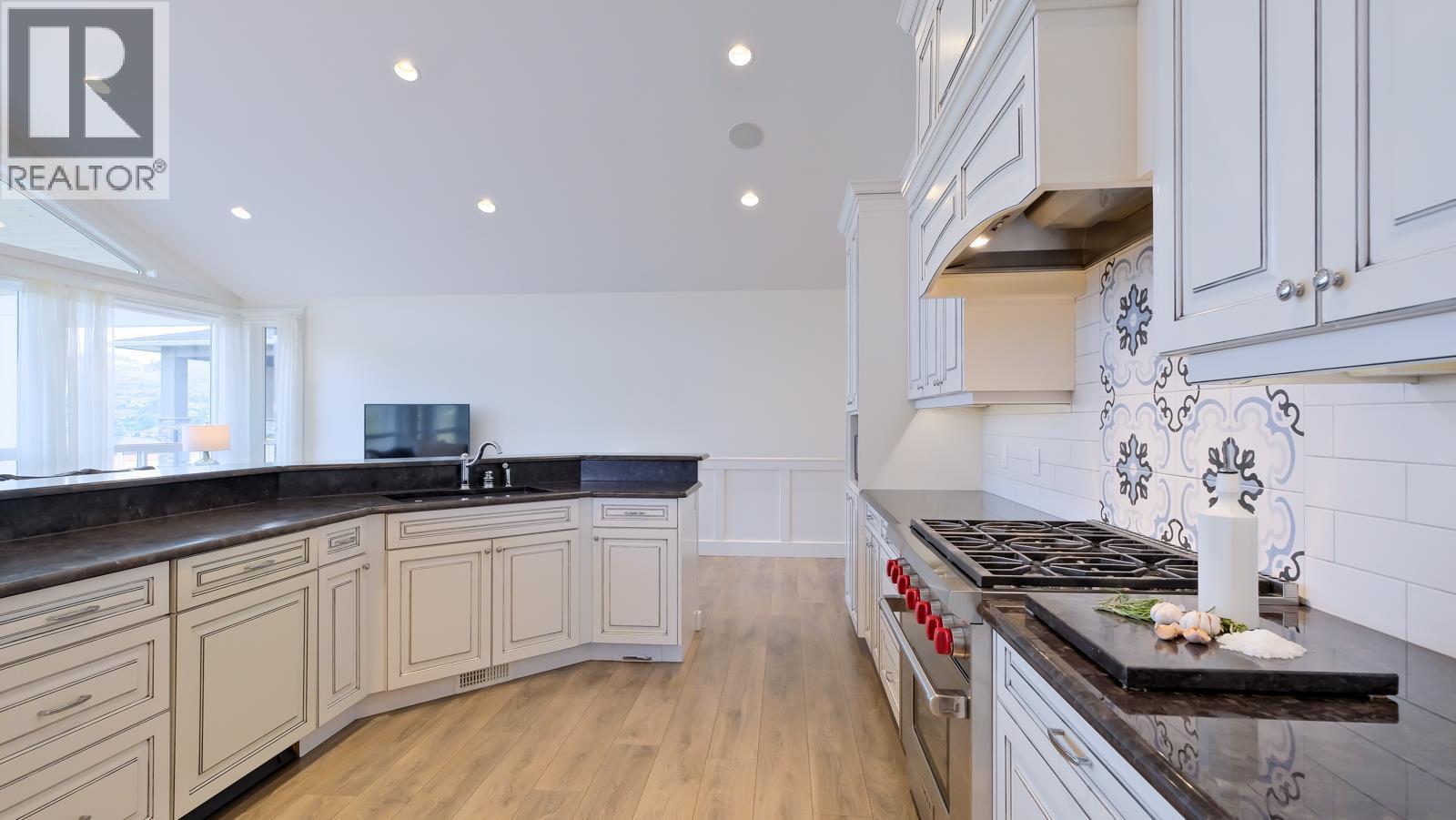 7345 Pointe Sage Drive - 13