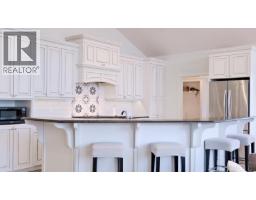 5pc Ensuite bath - 7345 Pointe Sage Drive, Coldstream, BC V1B4A5 Photo 16