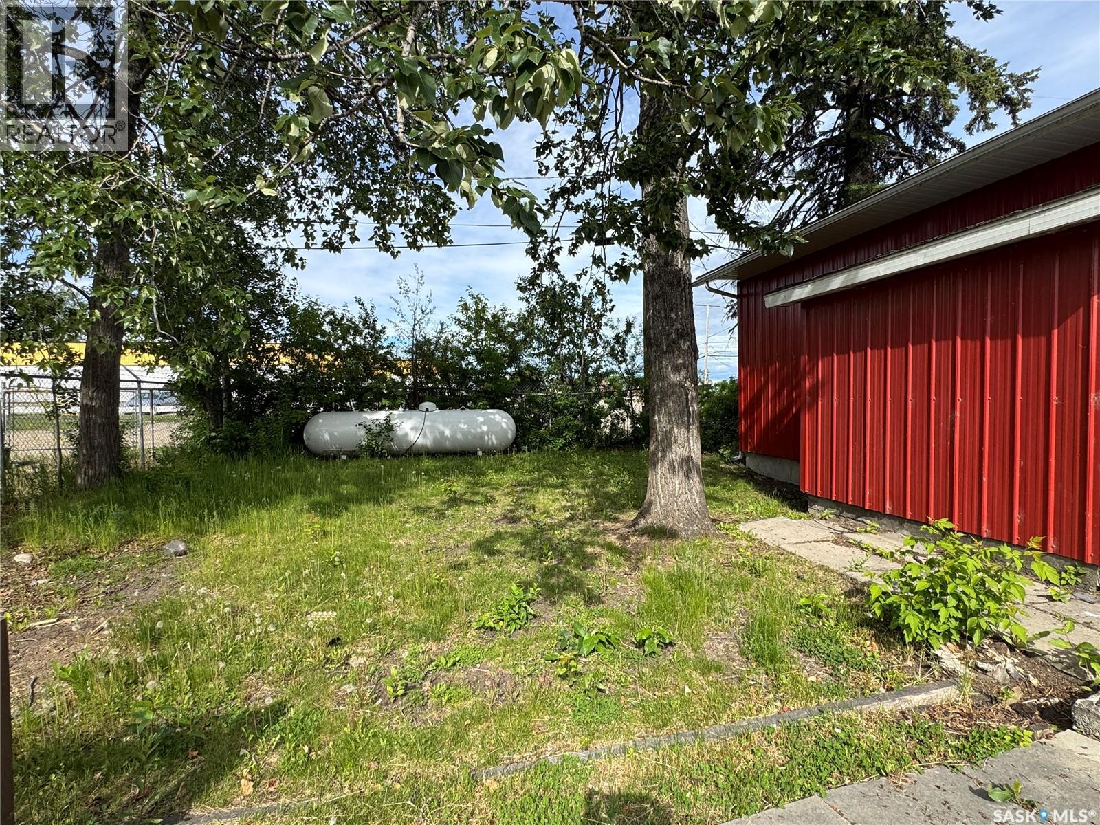 516 La Ronge AVENUE — photo 18