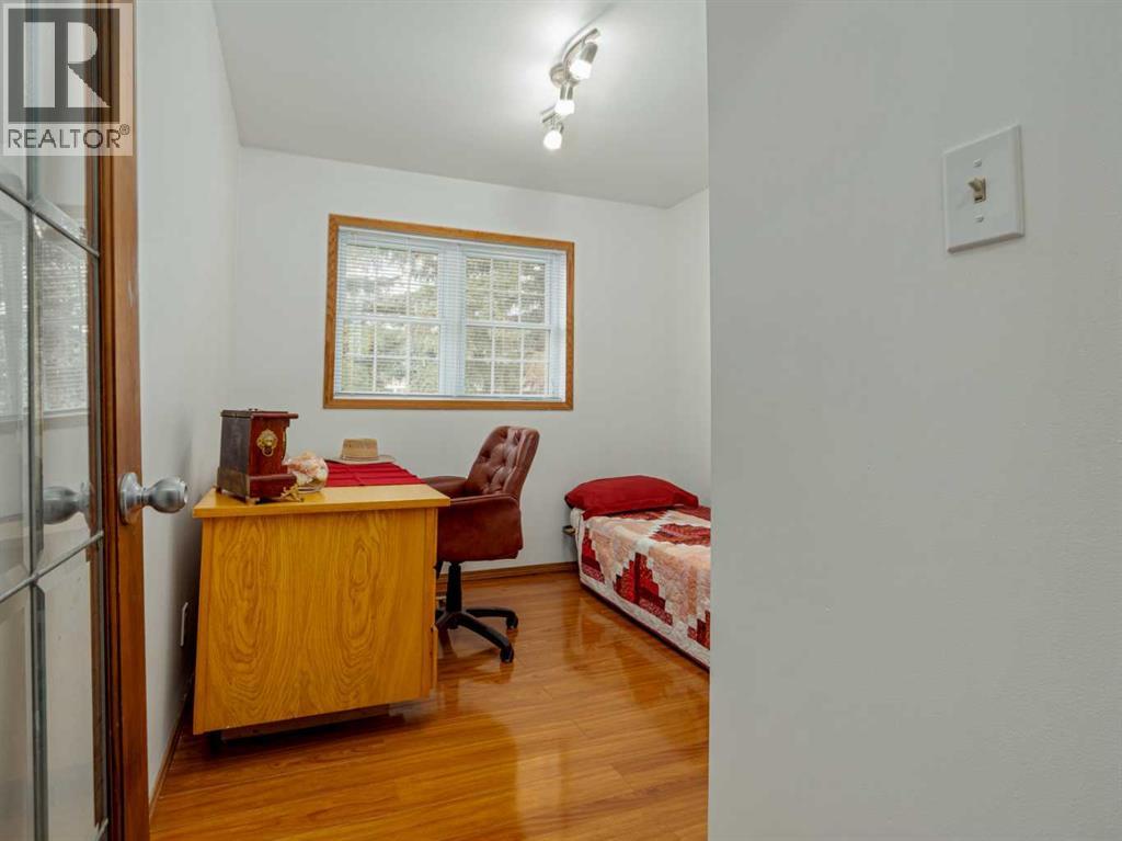 17 Pine Place — photo 20