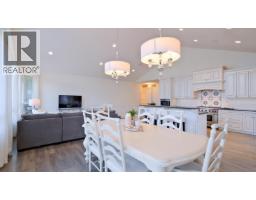 Living room - 7345 Pointe Sage Drive, Coldstream, BC V1B4A5 Photo 18