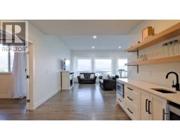 7345 Pointe Sage Drive, Coldstream, BC V1B4A5 Photo 40