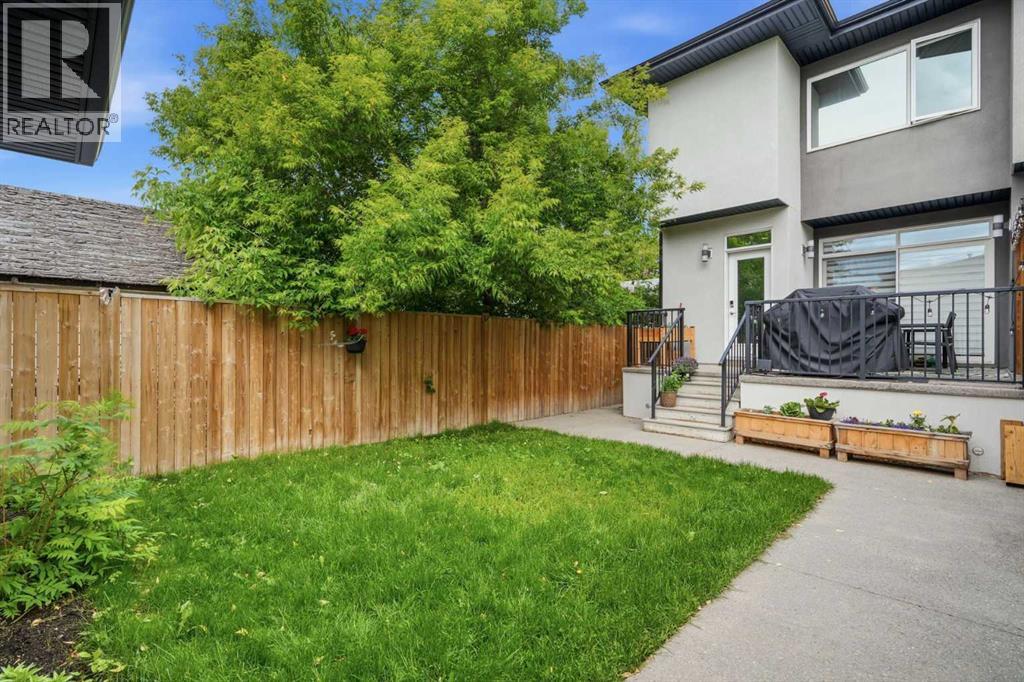 425 23 Avenue NE — photo 35