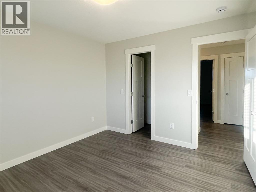 9521 88 Street - 27