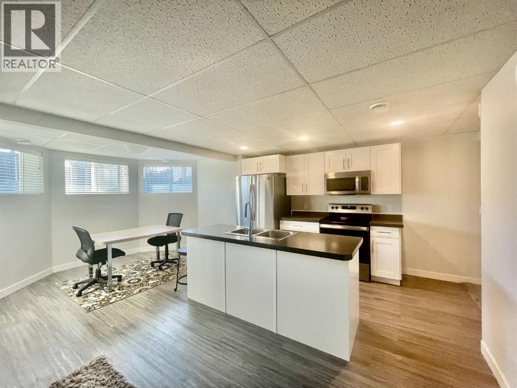 9521 88 Street - 34