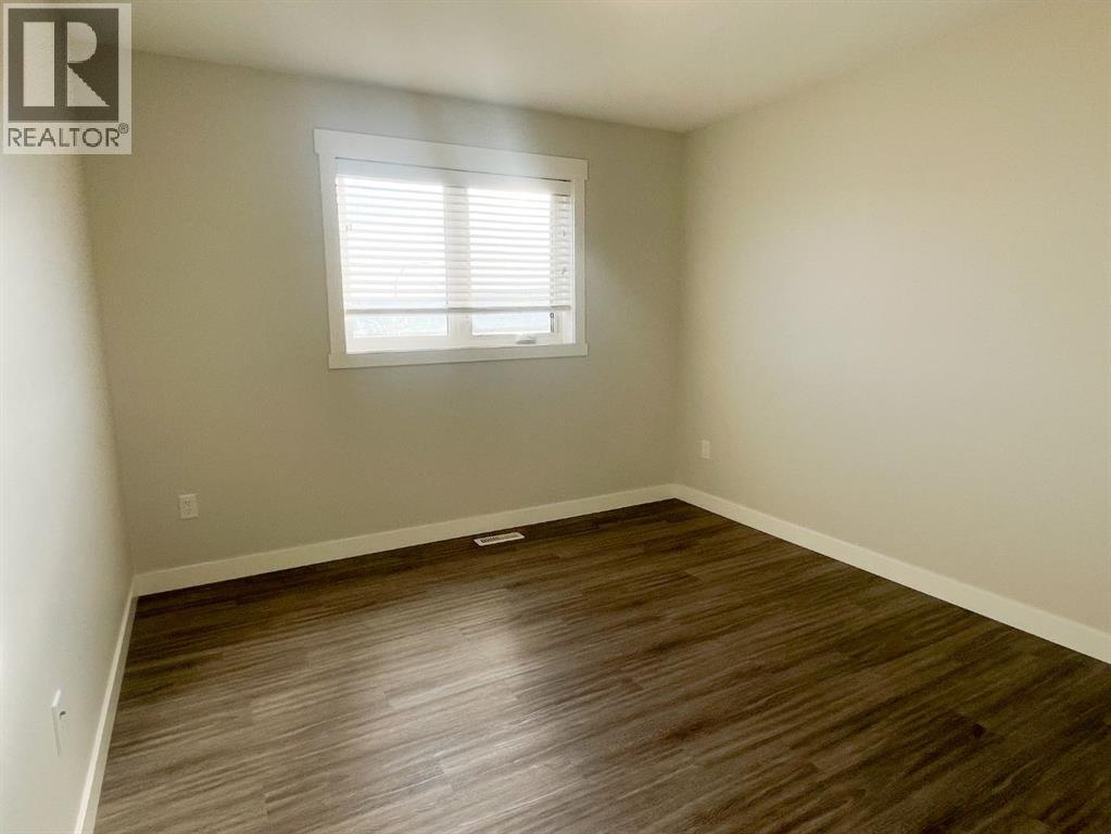 9521 88 Street - 26