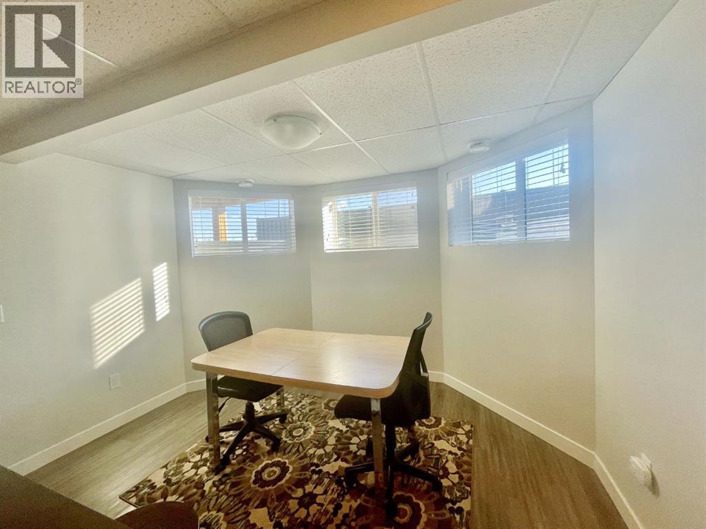 9521 88 Street - 40