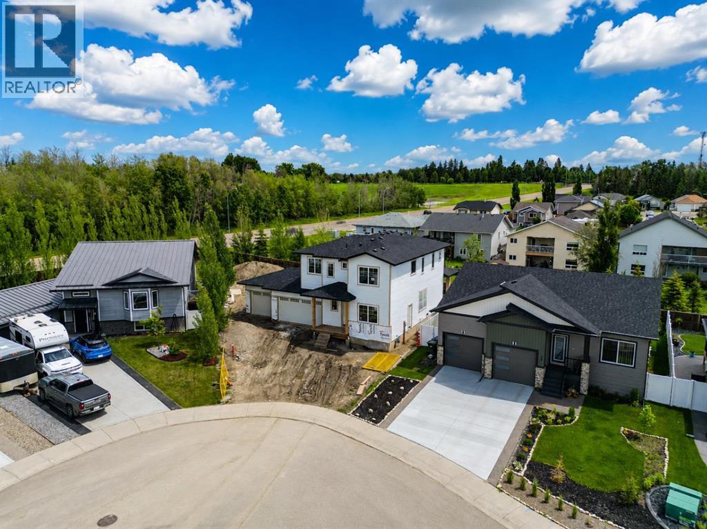 14 Napoleon Meadows Way, Innisfail