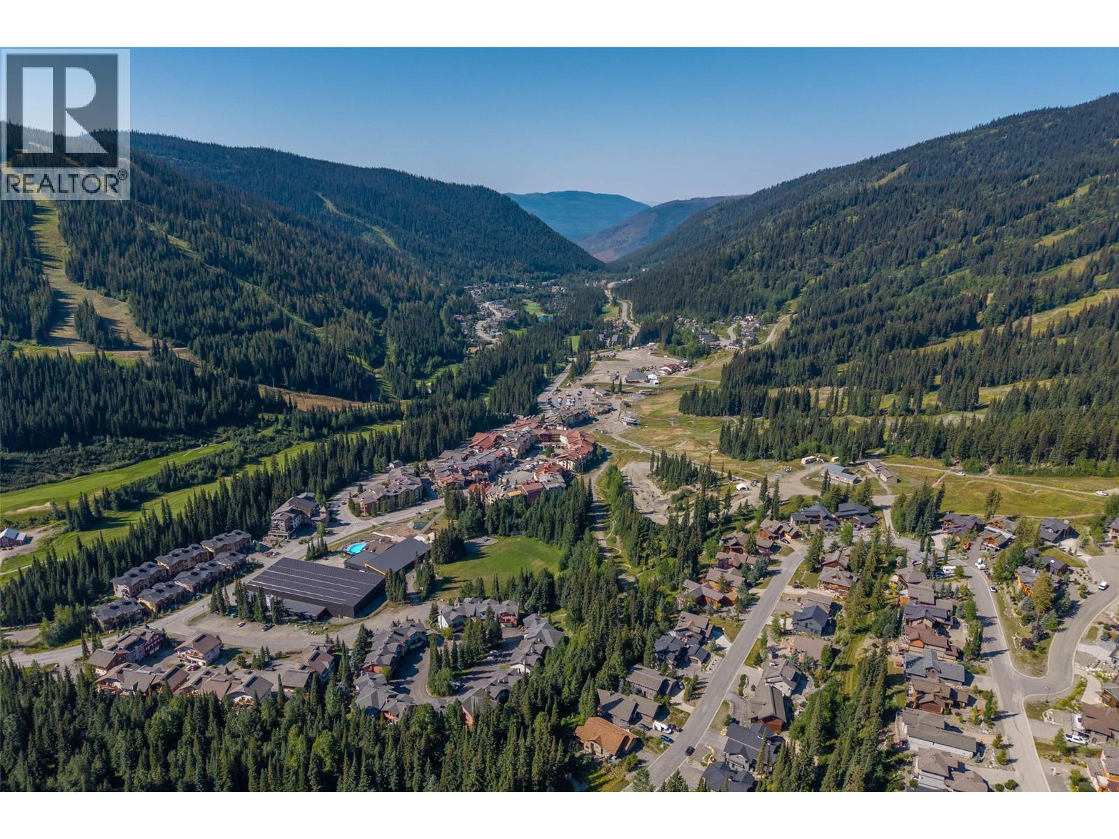#38 3320 Village Place - 21