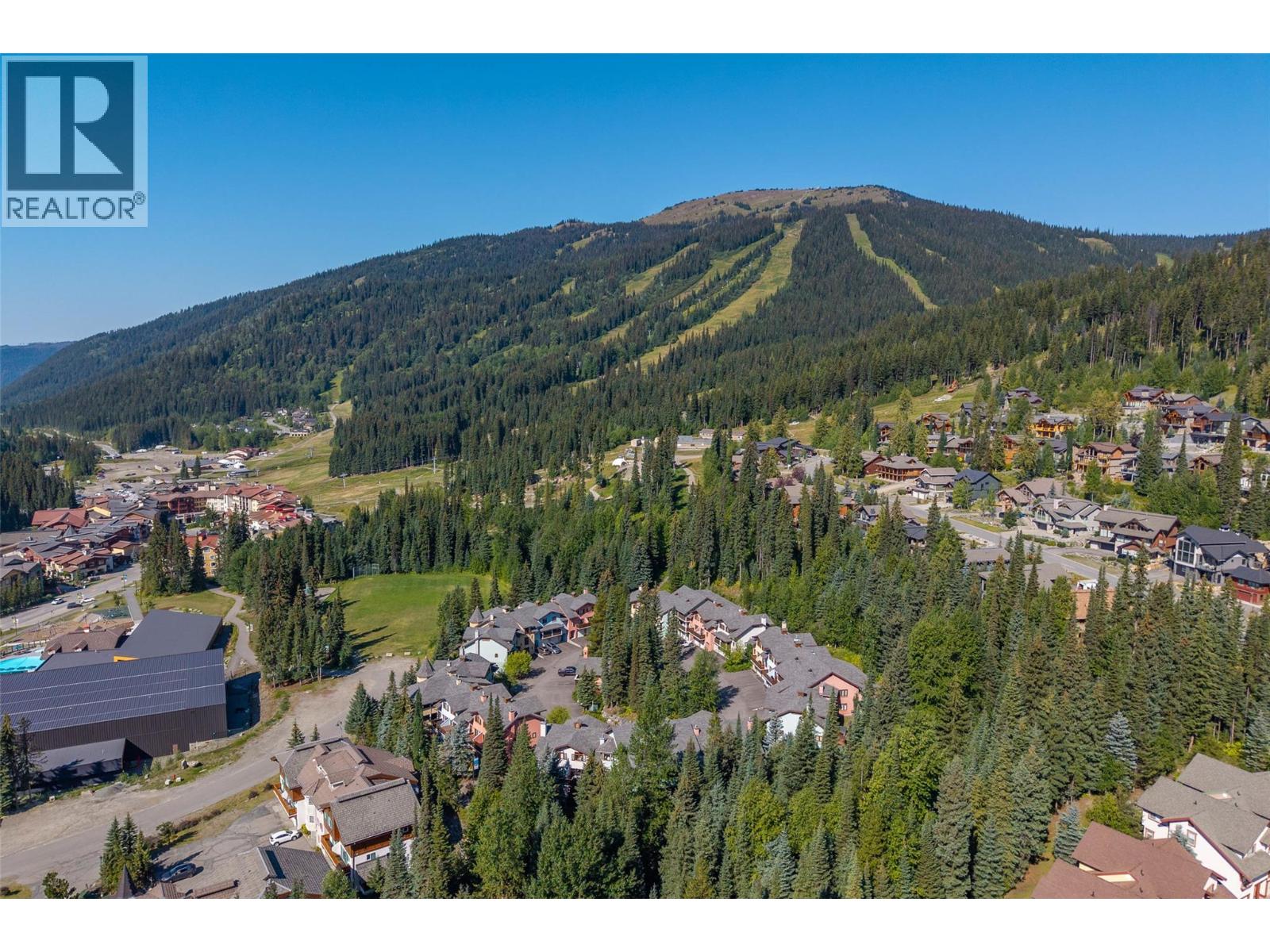 #38 3320 Village Place - 20