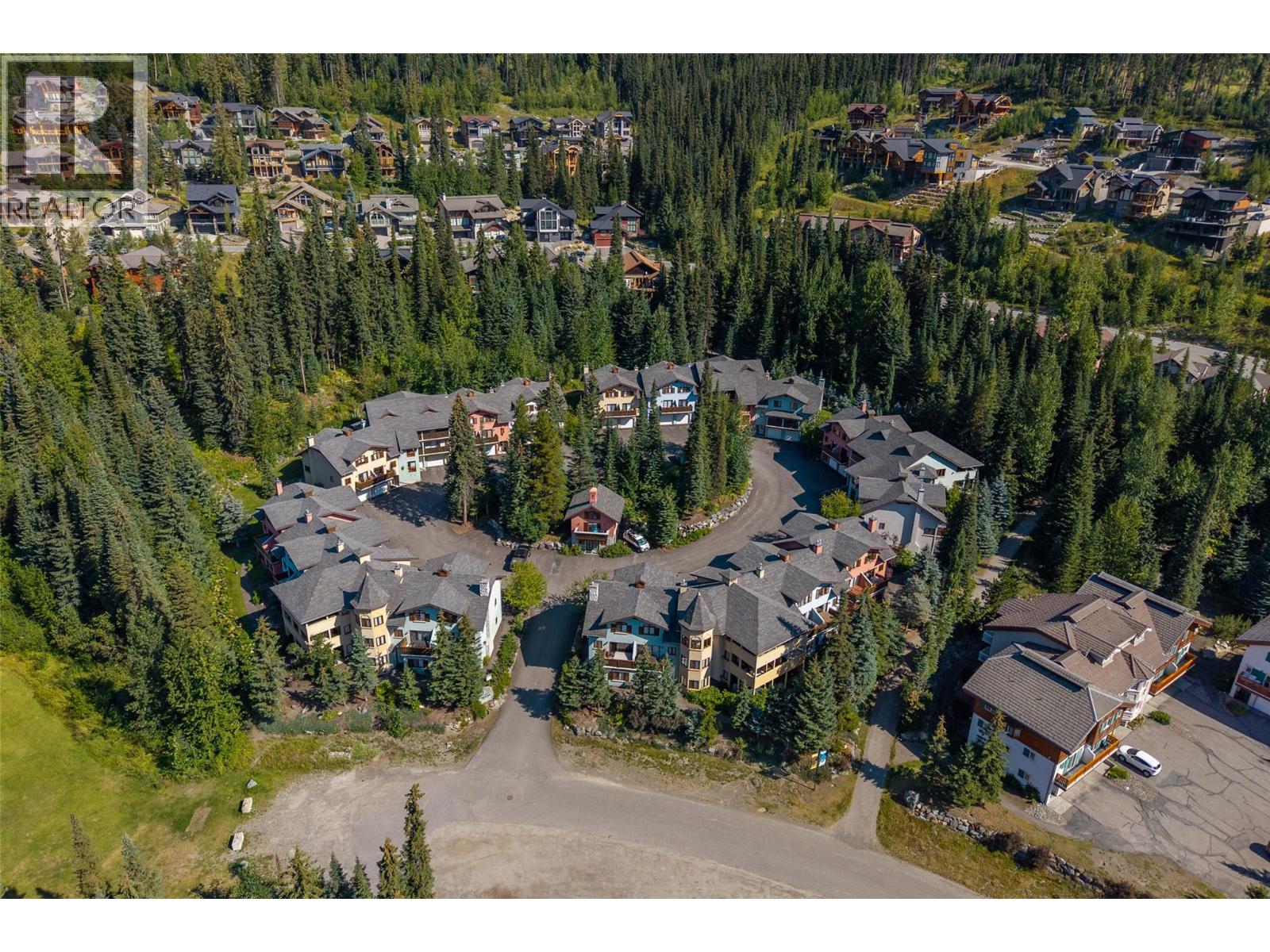#38 3320 Village Place - 18