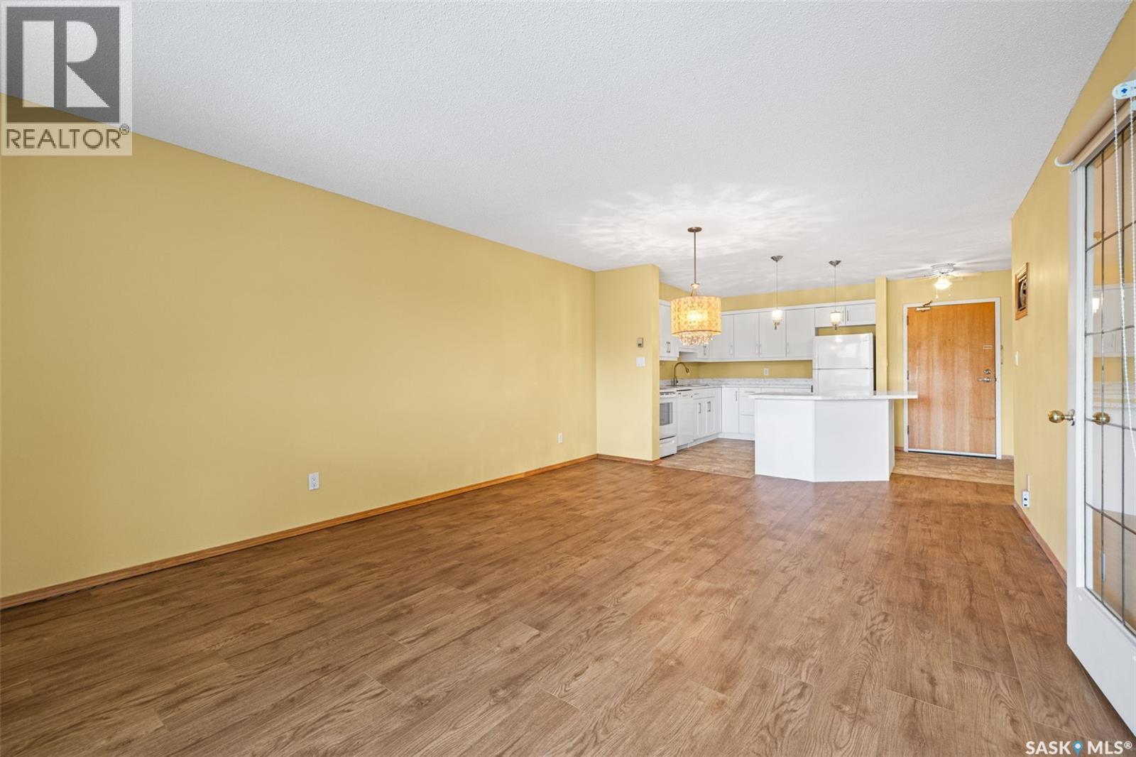 329 960 Assiniboine AVENUE - photo 4