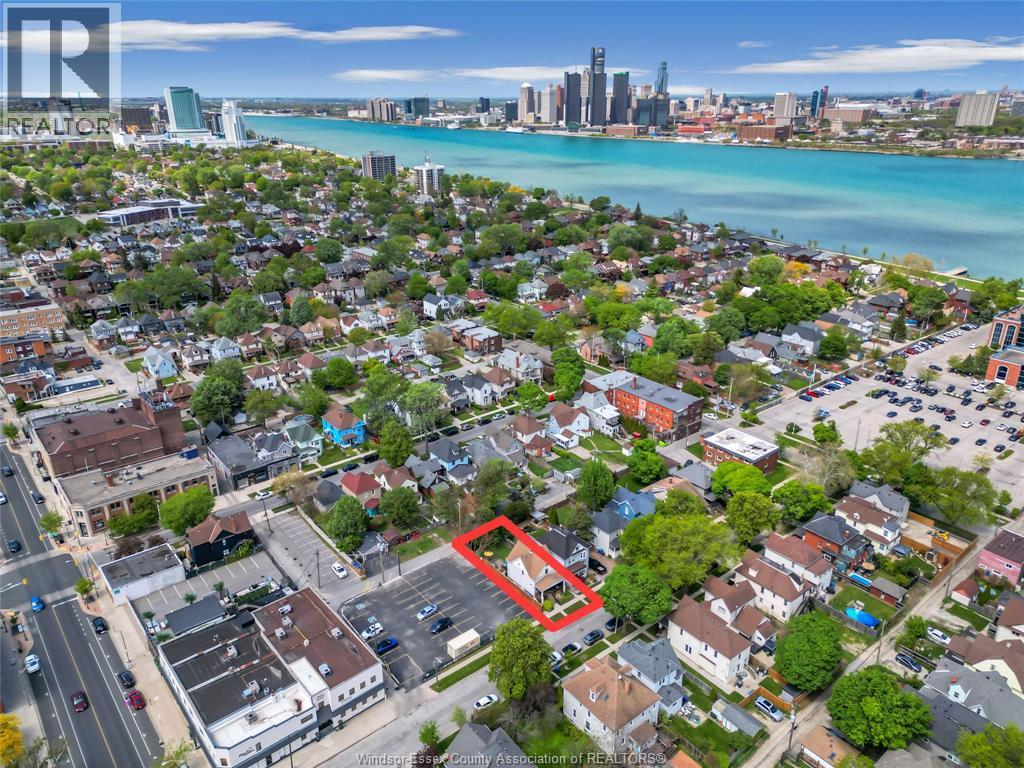 521 WINDERMERE - 35