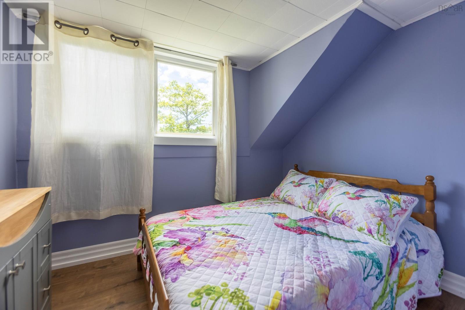 2367 Athol Road - 23