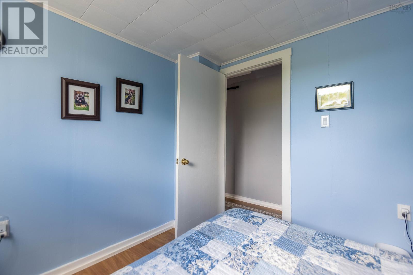 2367 Athol Road - 26