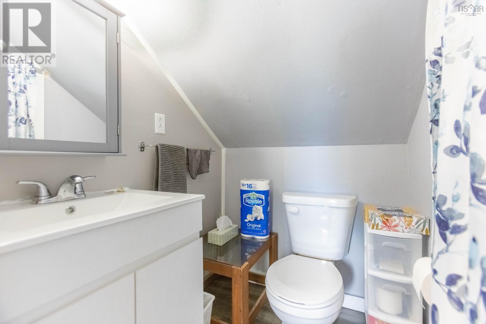 2367 Athol Road - 22