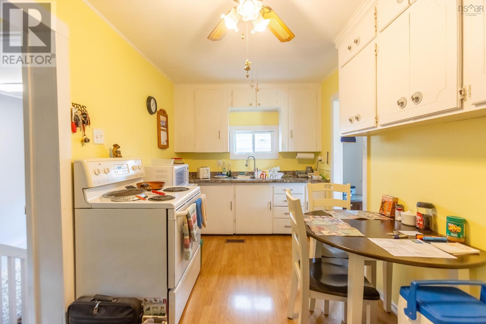 2367 Athol Road - 14