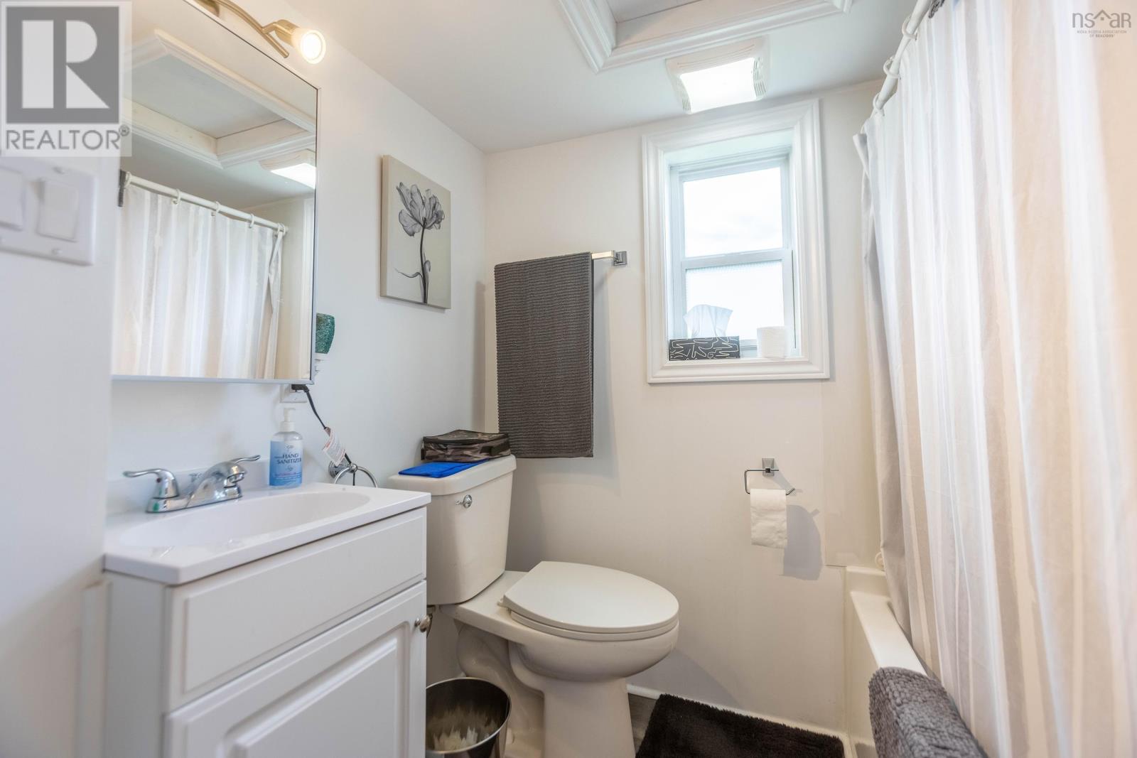 2367 Athol Road - 11