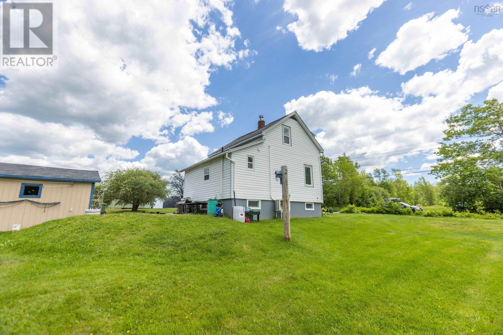 2367 Athol Road - 5