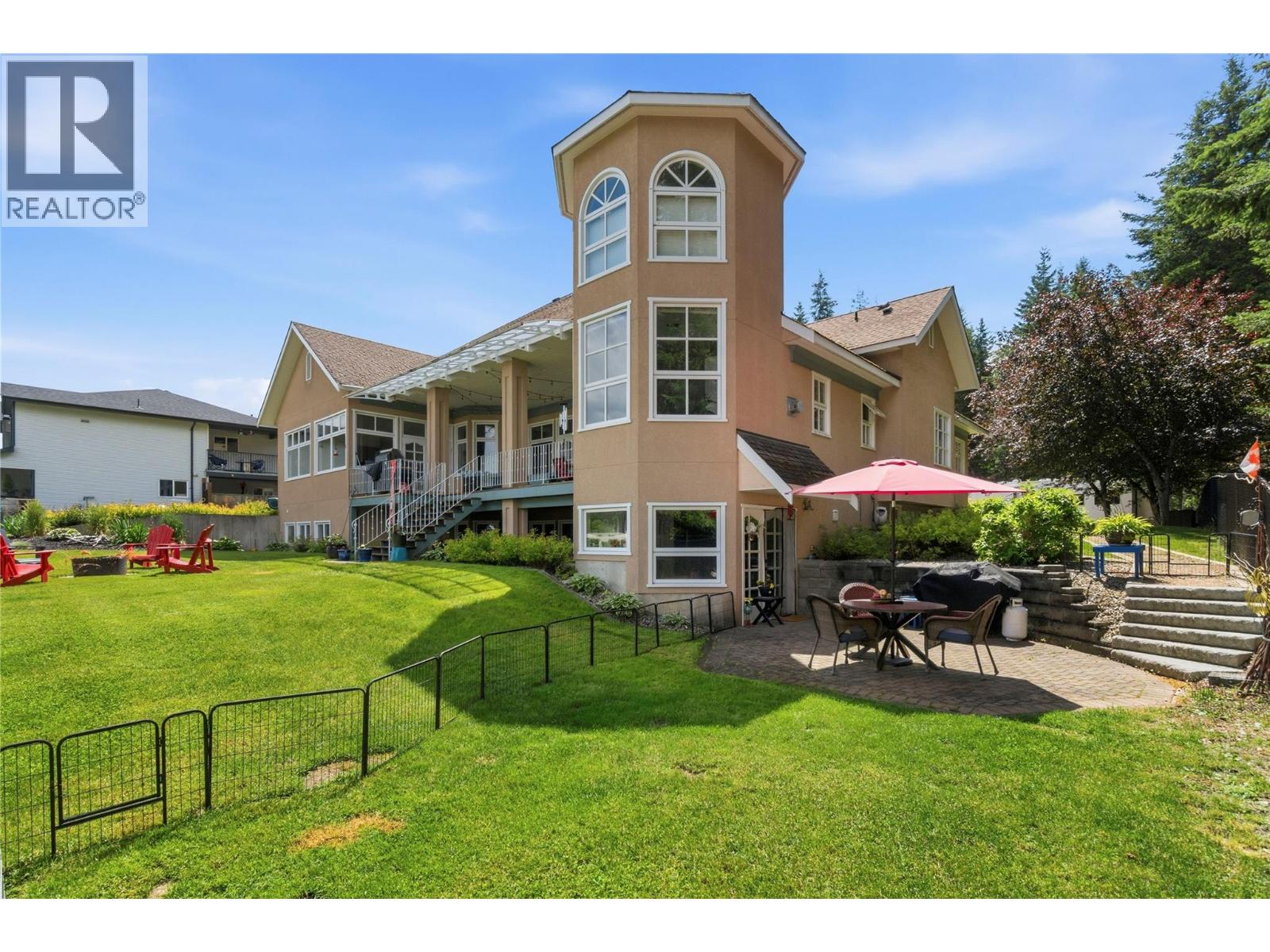 2307 5 Avenue SE - 8