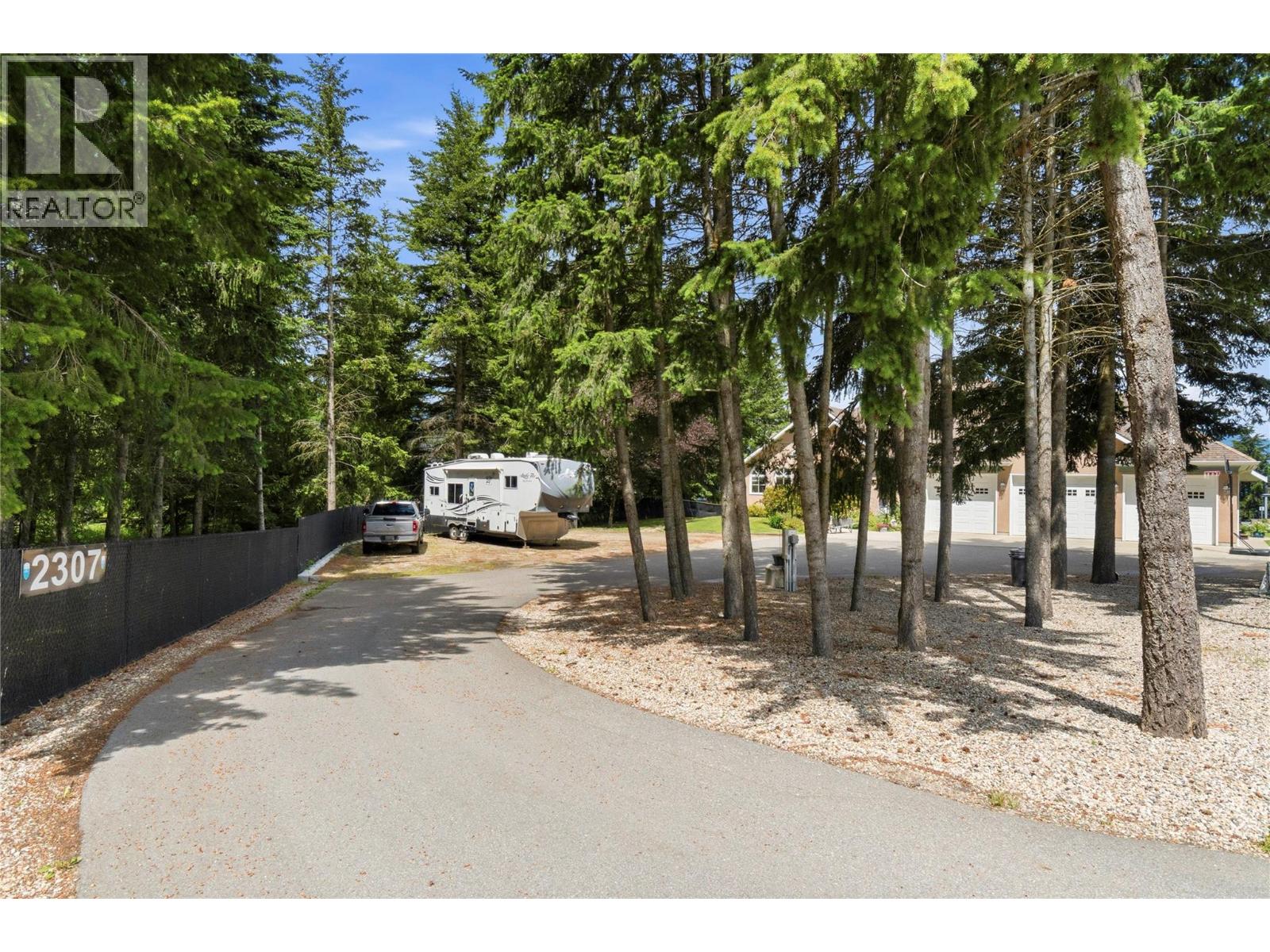 2307 5 Avenue SE - 10