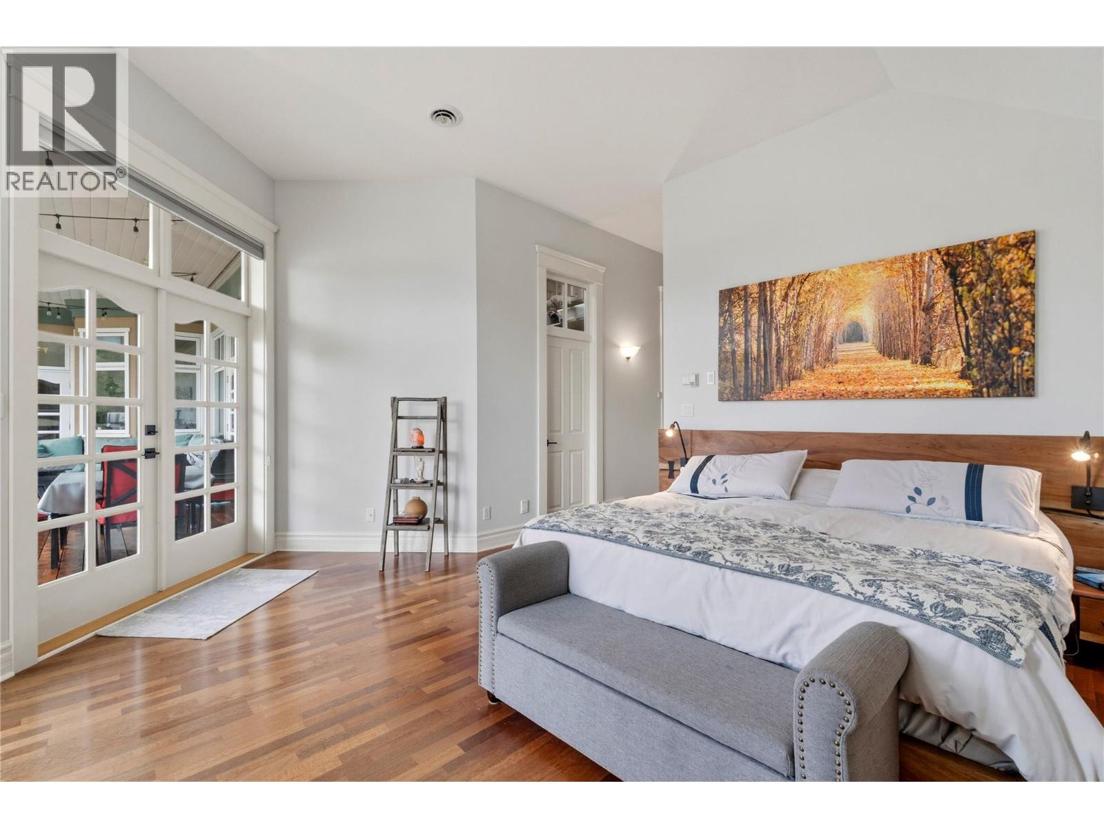 2307 5 Avenue SE - 56