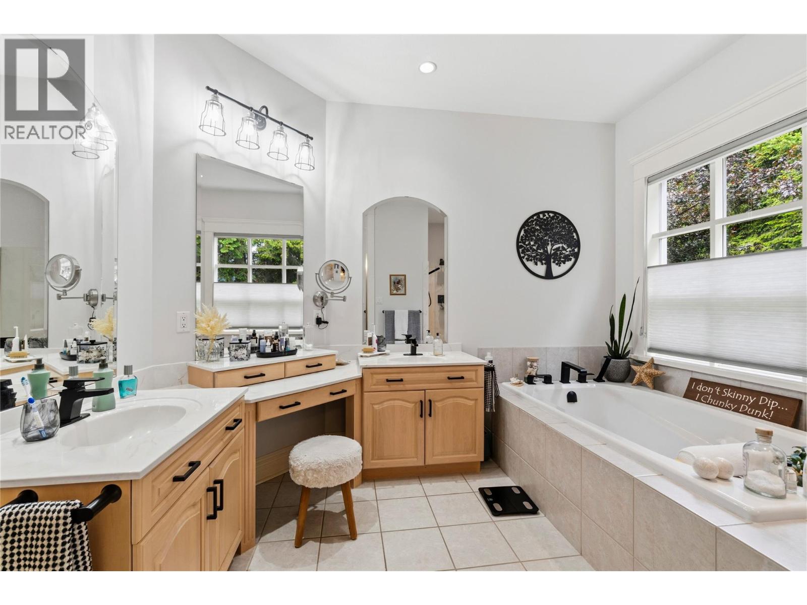 2307 5 Avenue SE - 53