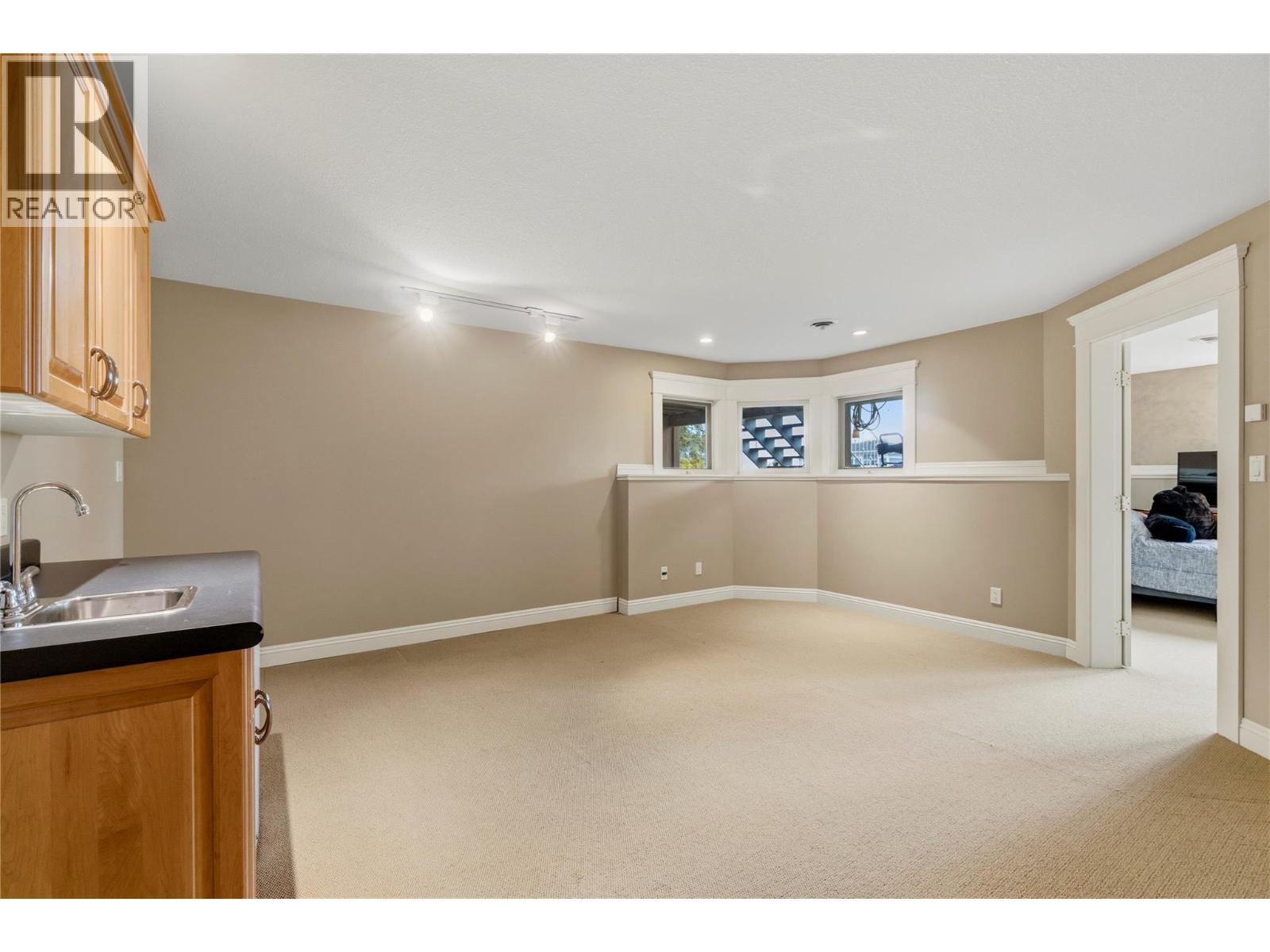 2307 5 Avenue SE - 78