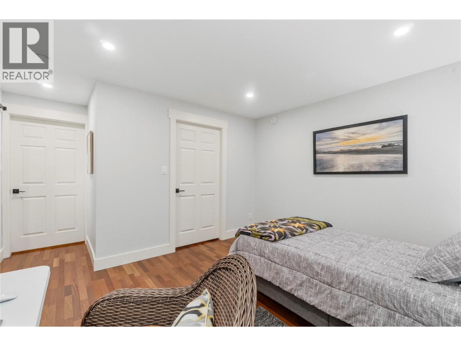 2307 5 Avenue SE - 81