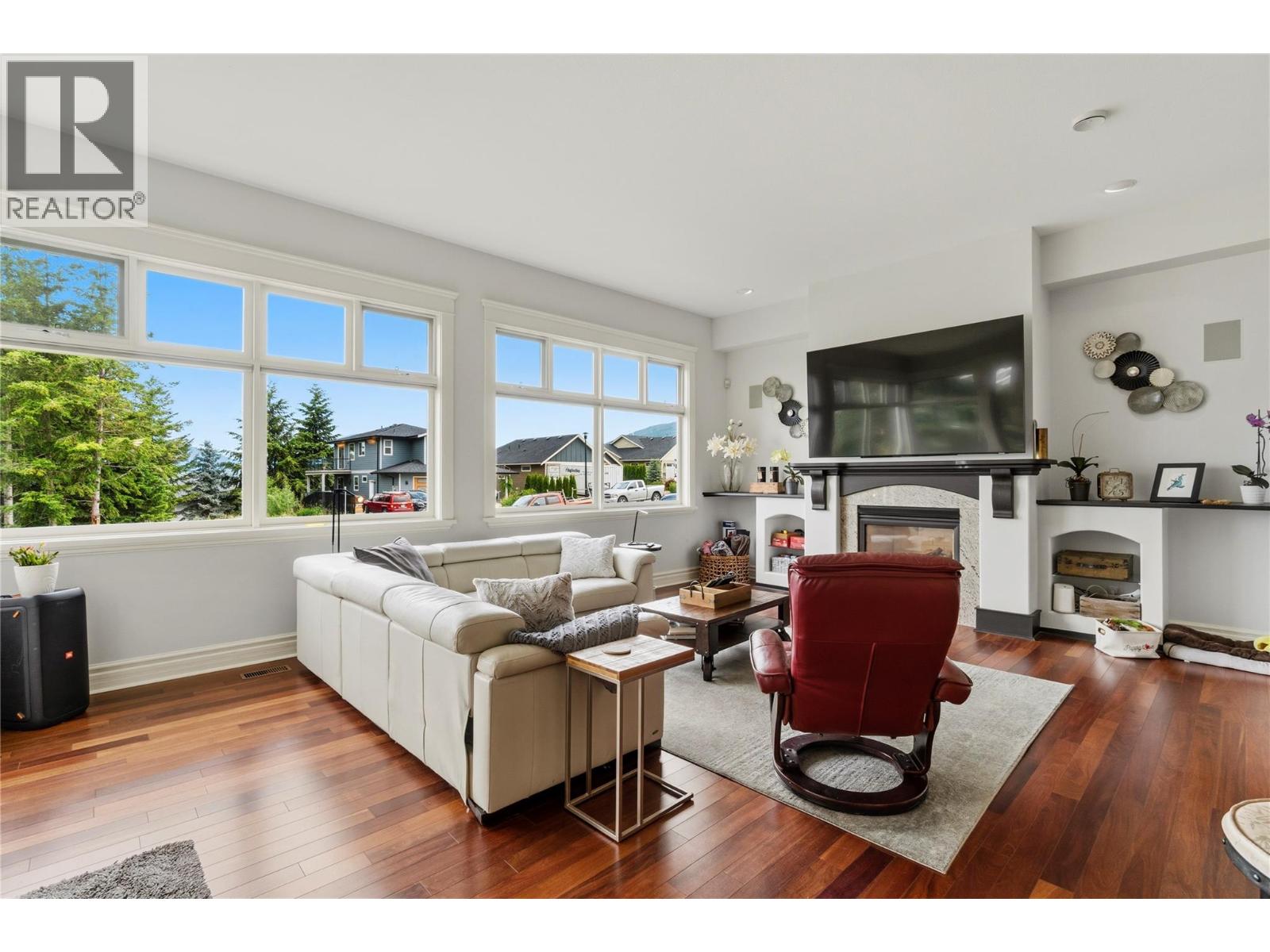 2307 5 Avenue SE - 44