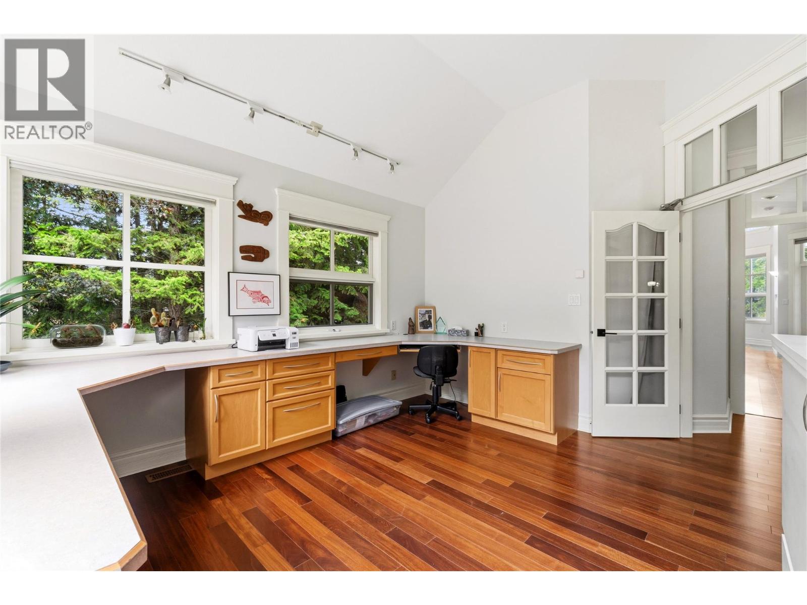 2307 5 Avenue SE - 62