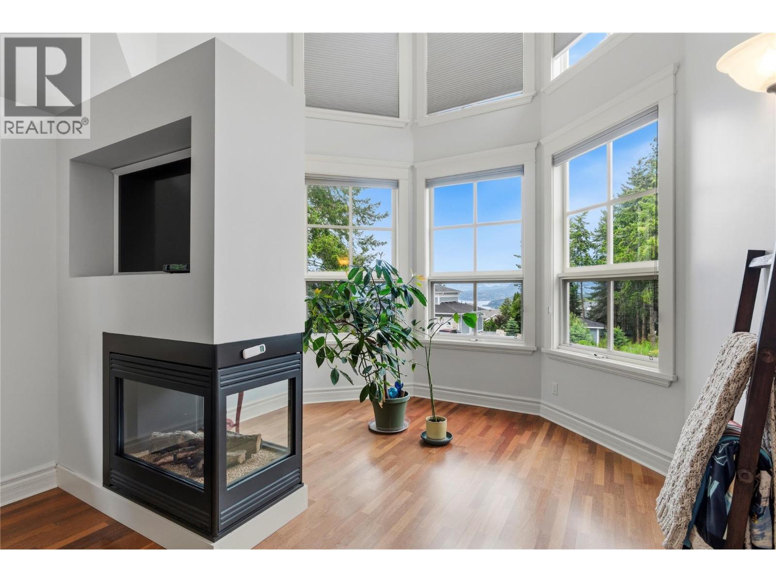 2307 5 Avenue SE - 57