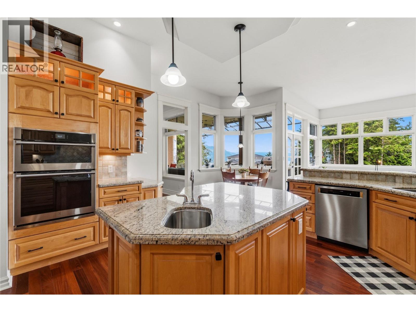 2307 5 Avenue SE - 39