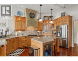 2307 5 Avenue Se, Salmon Arm, BC V1E1K9 Photo 34