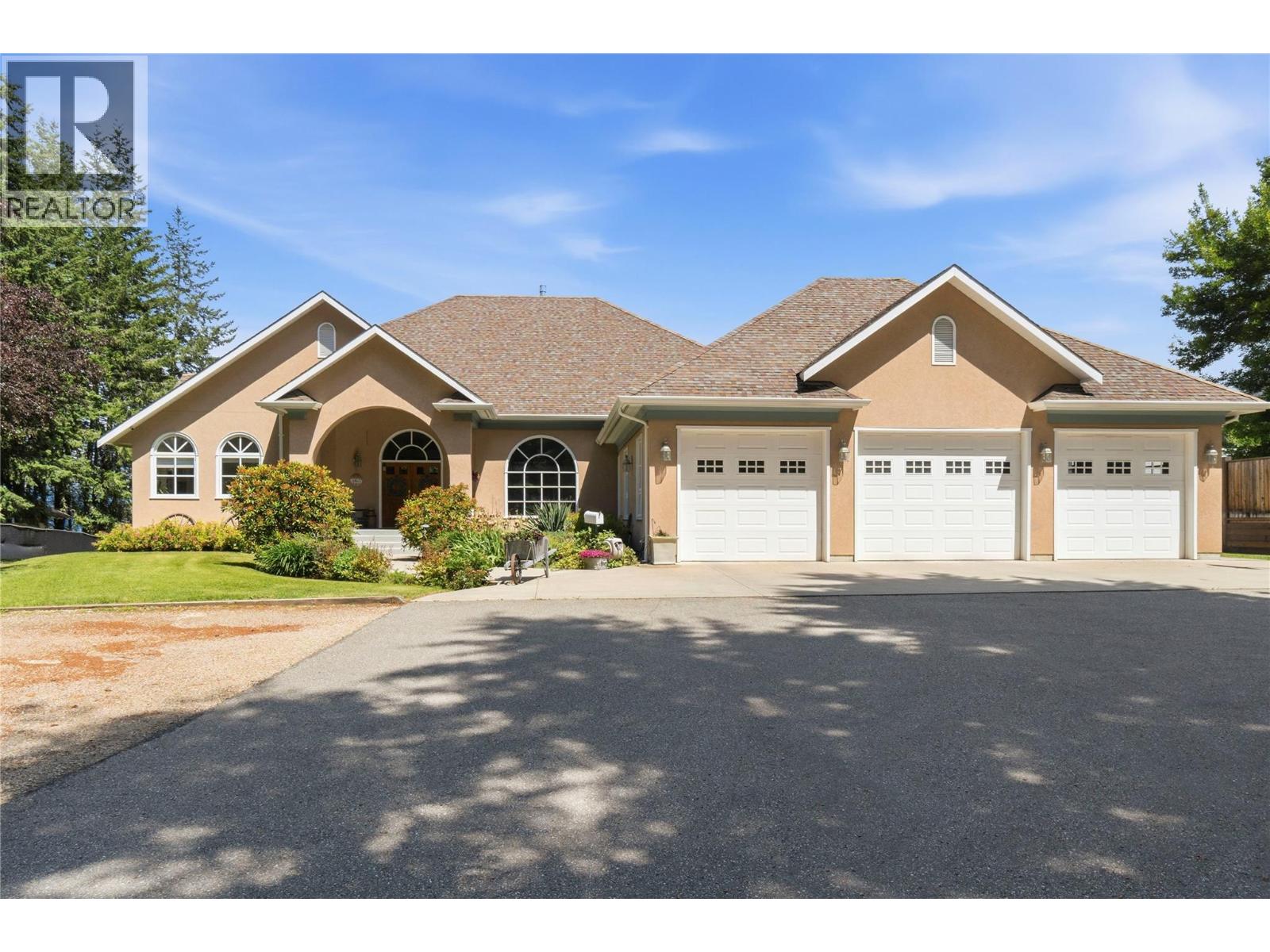 2307 5 Avenue SE - 1