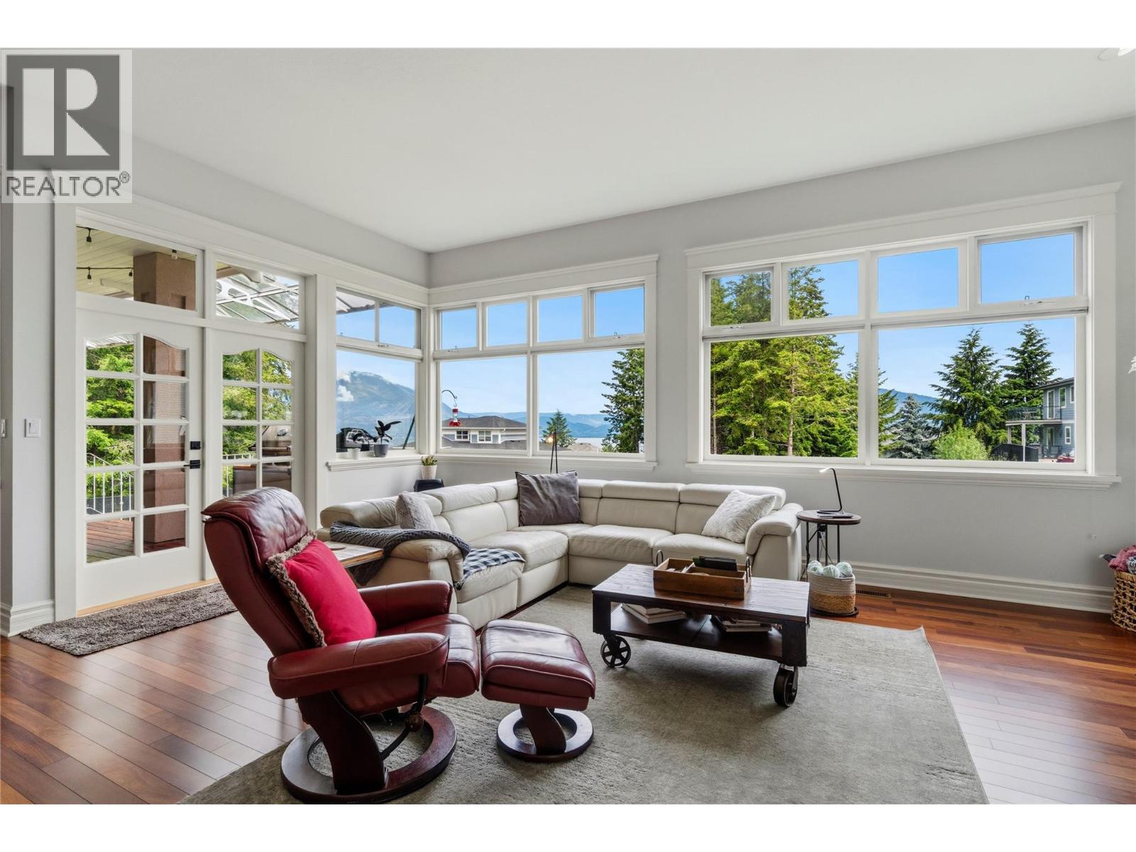 2307 5 Avenue SE - 49