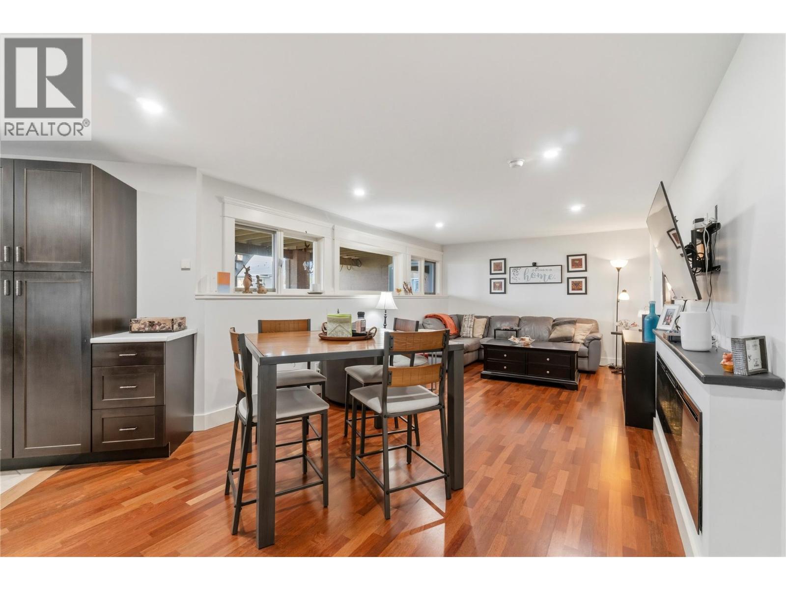 2307 5 Avenue SE - 86