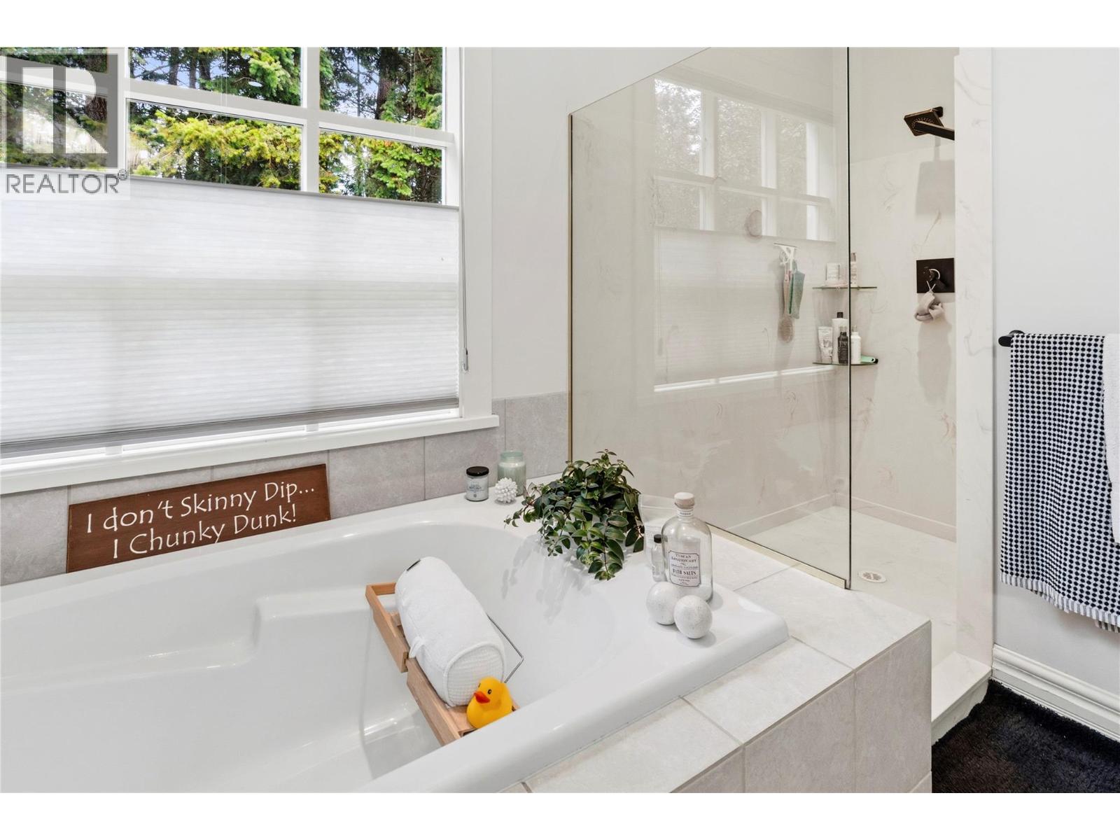 2307 5 Avenue SE - 55