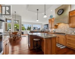 2307 5 Avenue Se, Salmon Arm, BC V1E1K9 Photo 35