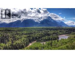 6048 Six Mile Road, Hazelton, BC V0J1Y1 Photo 17