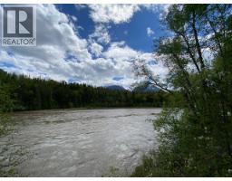 6048 Six Mile Road, Hazelton, BC V0J1Y1 Photo 8