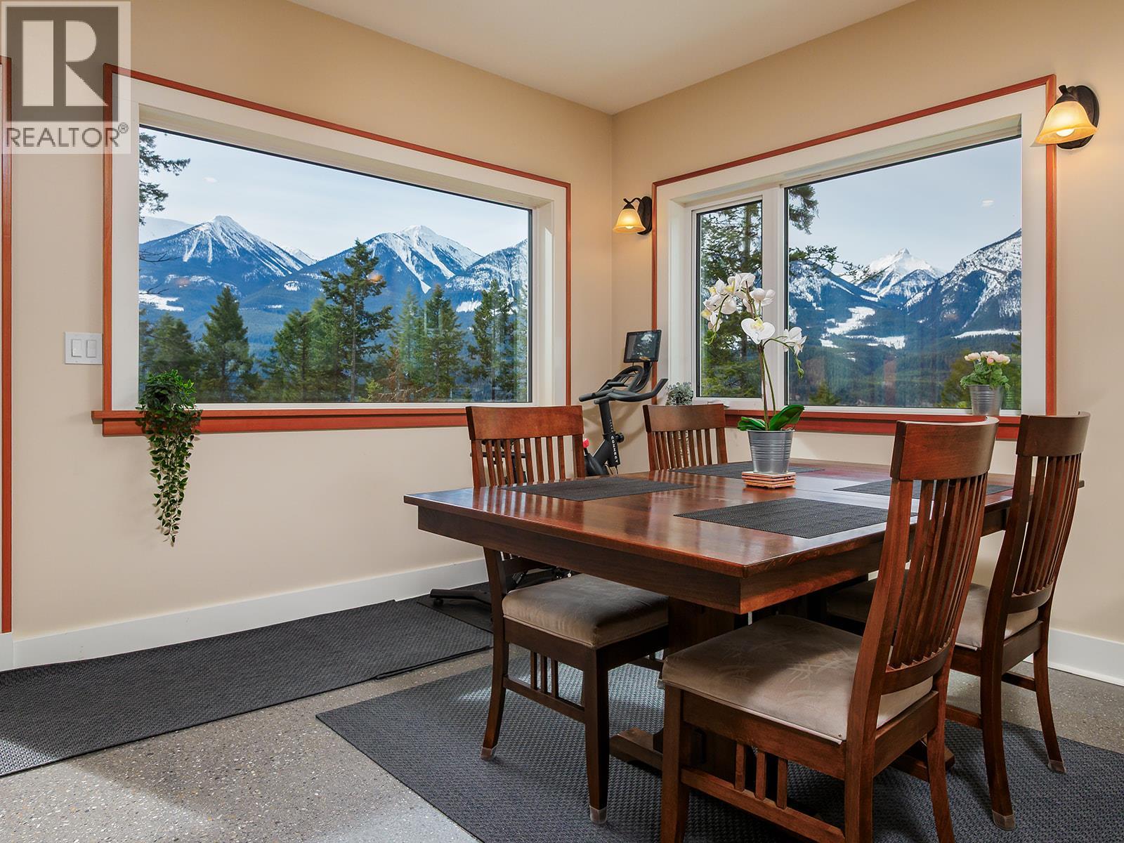 1360 Campbell Road - 12